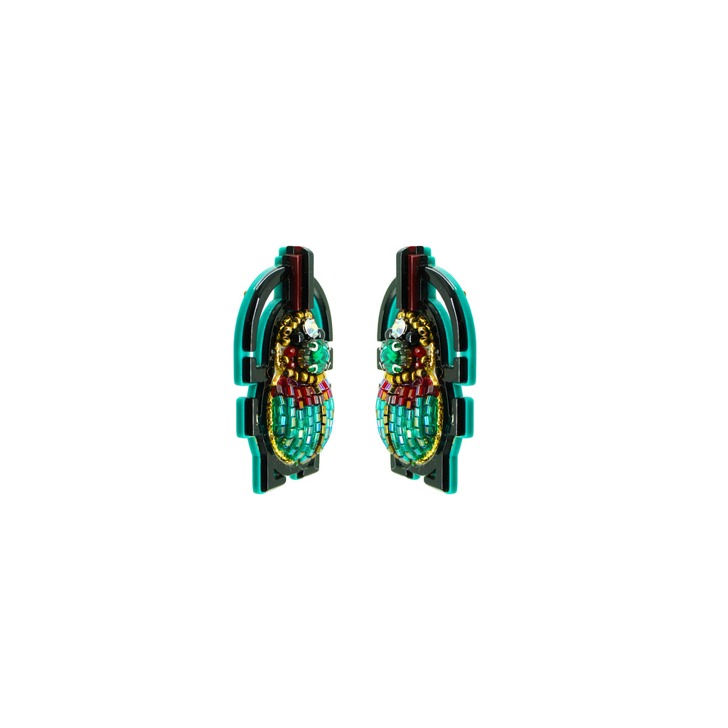 BRINCO SCARAB BORDADO