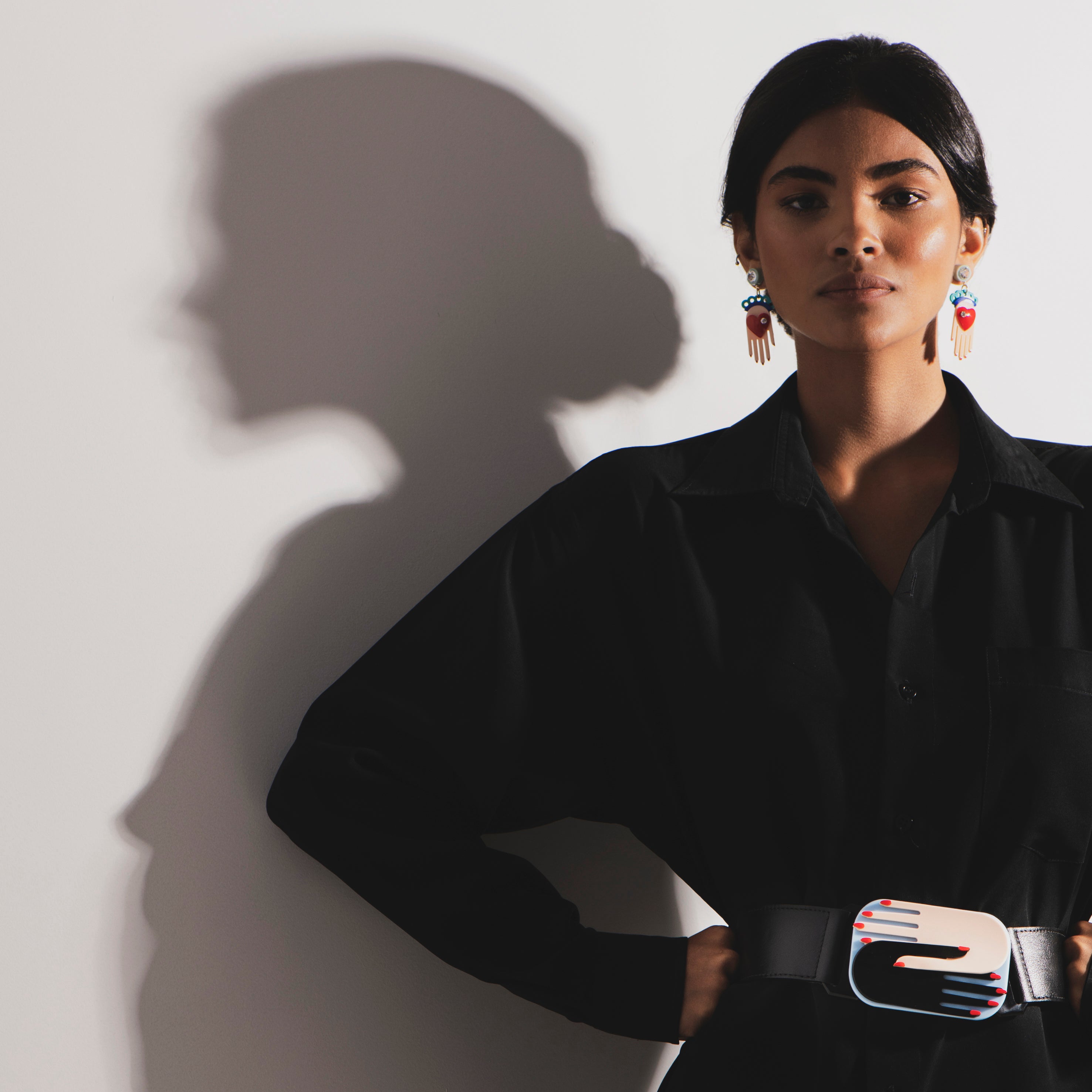 Hands Earrings - Dried Rose